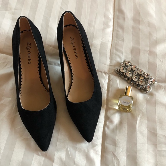 NWOT Royals Suede Block Heel Pump - Picture 6 of 6